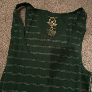 Green and silver American eagle tank